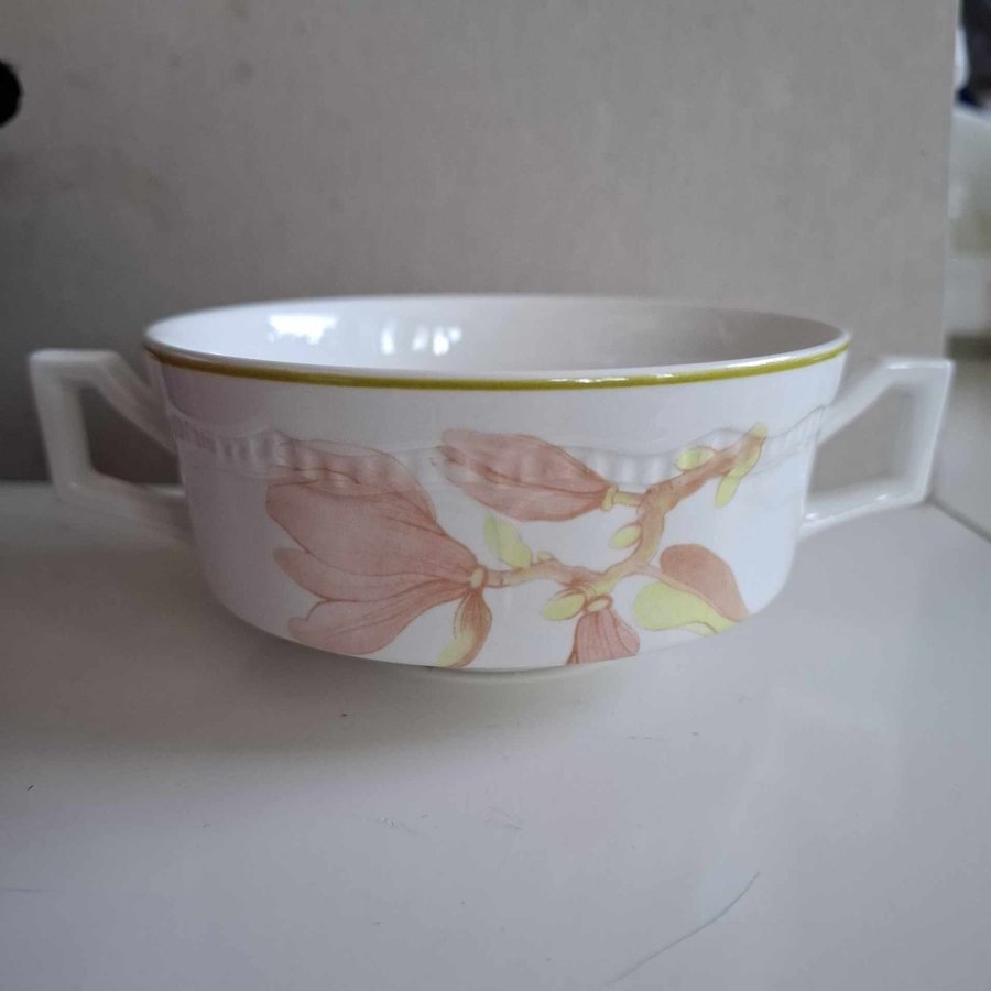 Wedgwood, Pink Magnolia, Sopp/ buljongskål