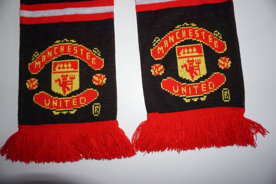 Manchester United halsduk 145cm