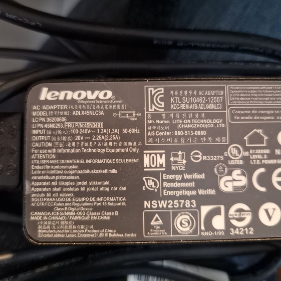 Lenovo Laptop Adapter