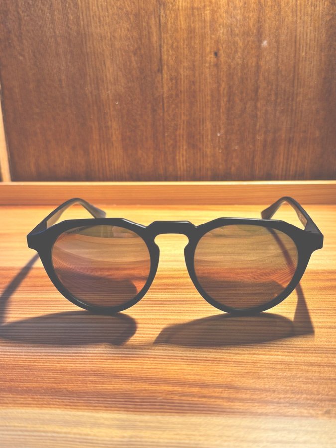 Hawkers Polaroid sunglasses