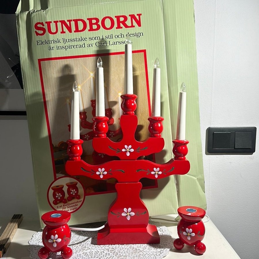 Elektrisk ljusstake Sundborn Carl Larsson+ 2 st kulljusstakar