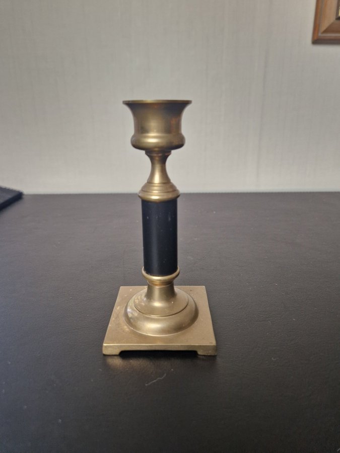 Fin äldre ljusstake I mässing och bakelit 30-40 tal RETRO VINTAGE