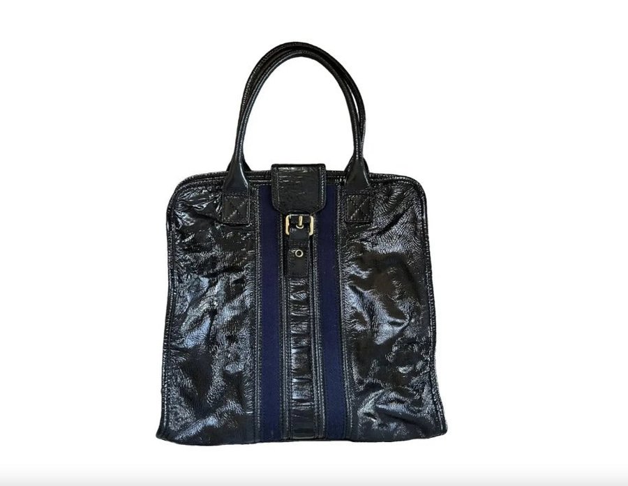 Marc Jacobs black bowling bag i patent leather (ca 18 000;- ny)