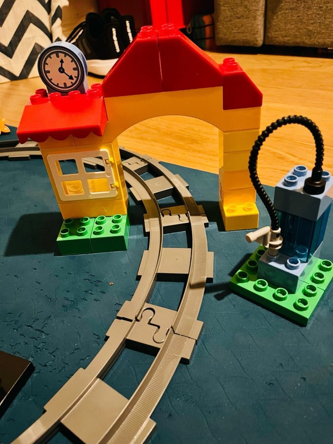 Lego Duplo Tågset med Station