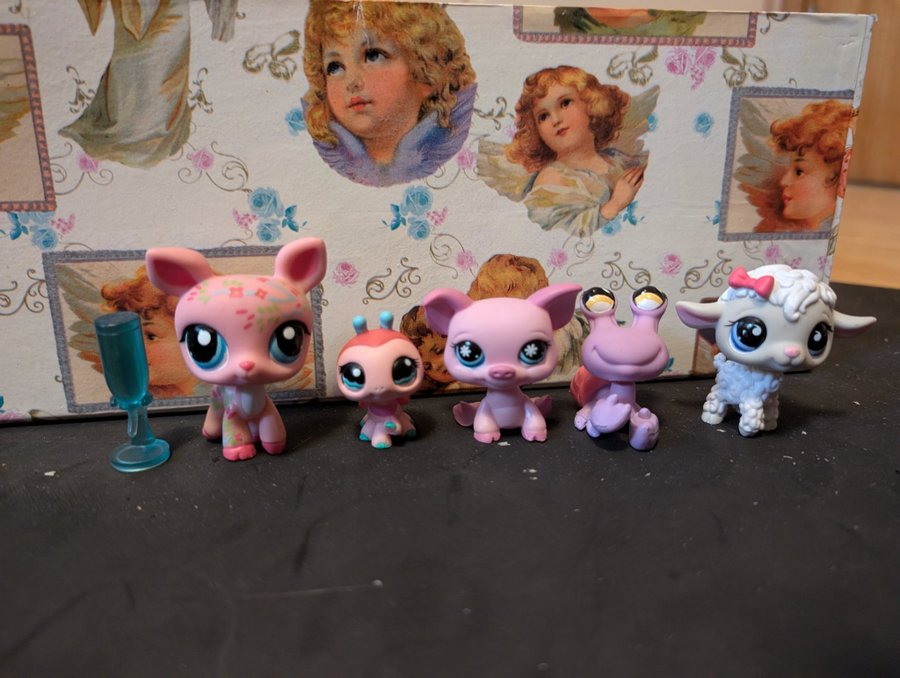 Littlest Pet Shop - 5 stycken figurer med tillbehör