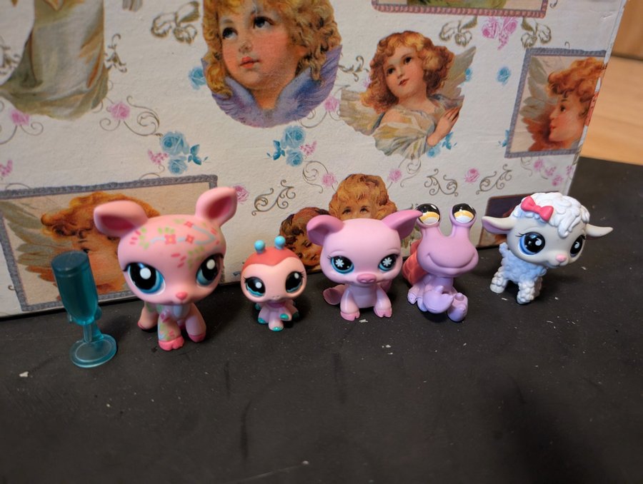 Littlest Pet Shop - 5 stycken figurer med tillbehör