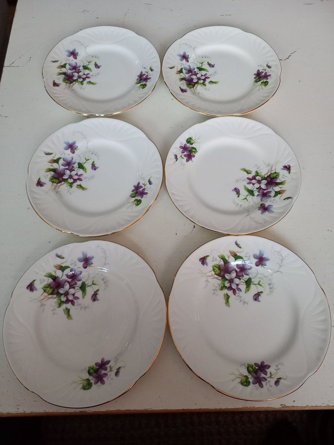 Vackra ASSIETTER 6 st CROWN Staffordshire Fine Bone China