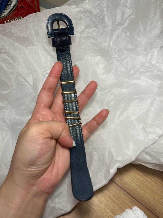 LOEWE like new leather bracelet