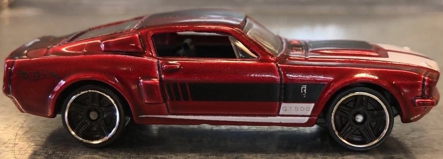 Hot Wheels '67 Shelby GT500 1:64