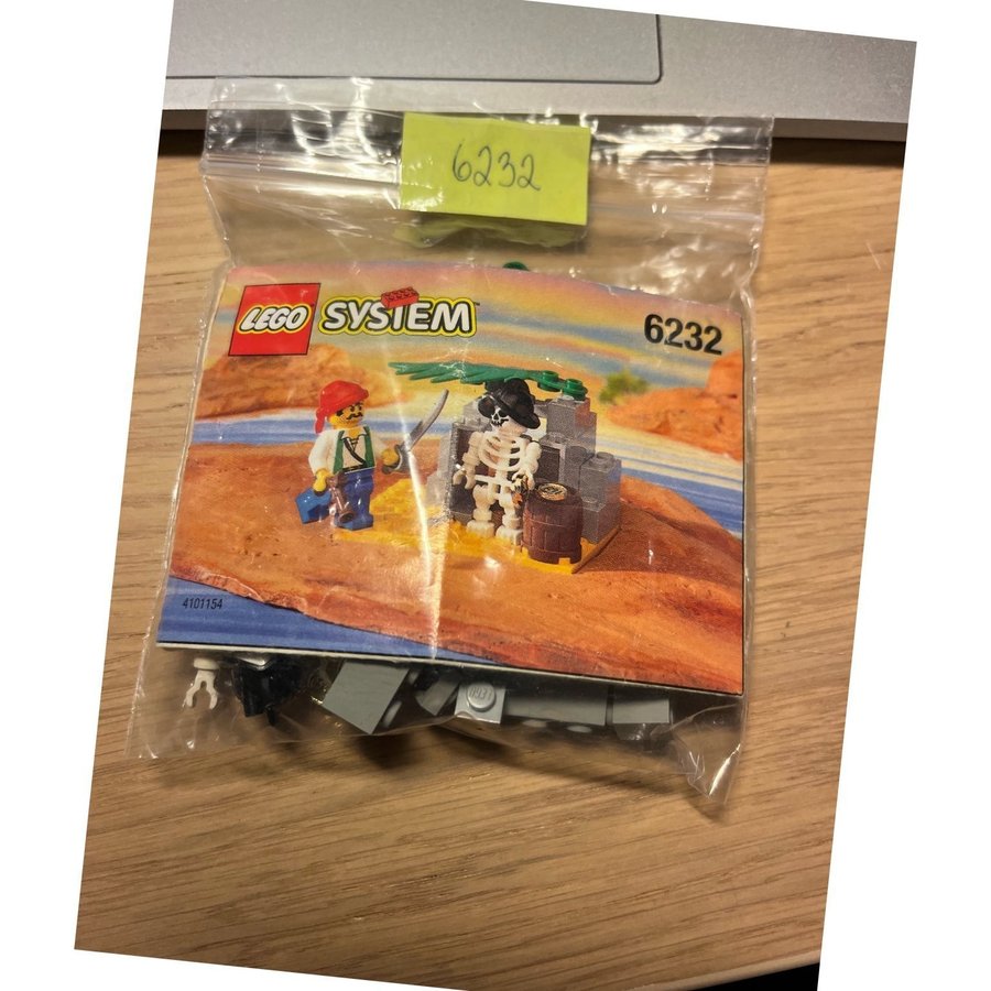 LEGO System 6232 Skelettö