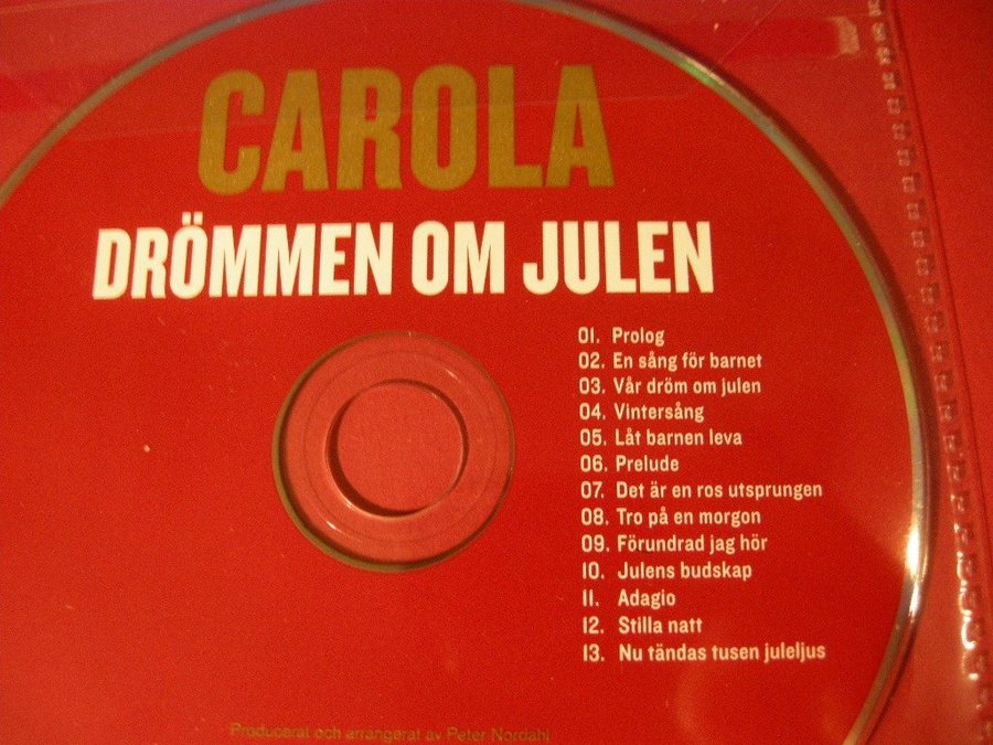 En Godare Jul med Carola - Från Advent till Nyår. Kokbok och CD-skiva