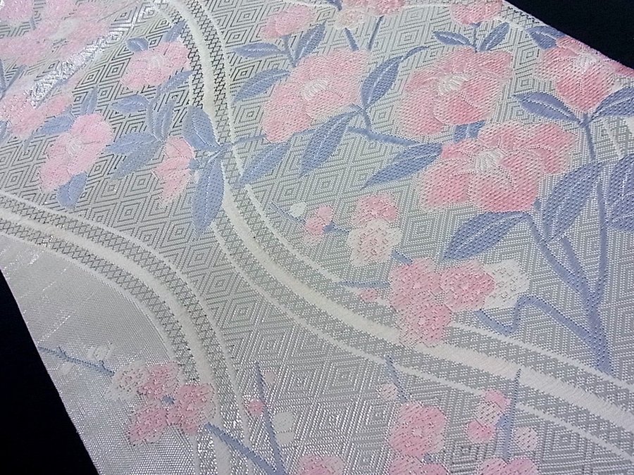 Äkta japansk vintage kimono Obi-bältesidenbroderievävtsilverblommahållbar