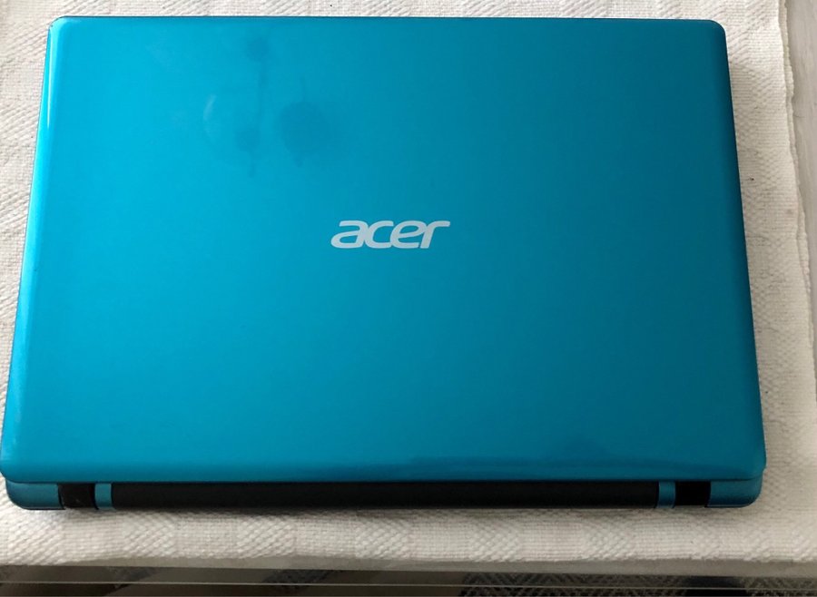 Acer Aspire V5-121 reservdelar