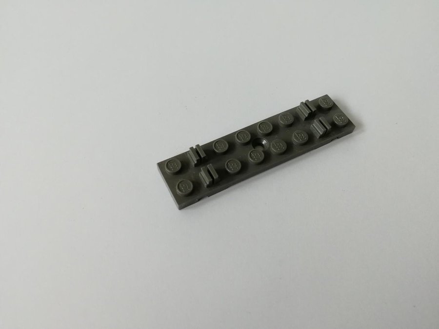 Lego - platta till räls - 2x8 - järnväg - mörkgrå (old dark gray)