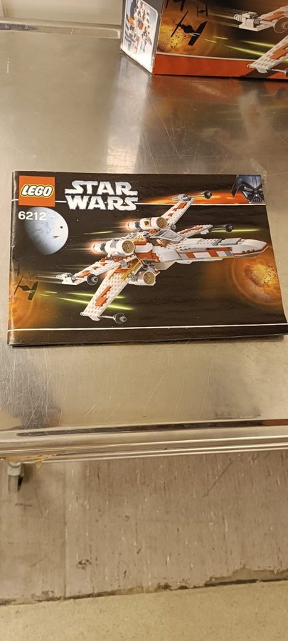 LEGO Star Wars 6212 X-Wing Fighter (2006)