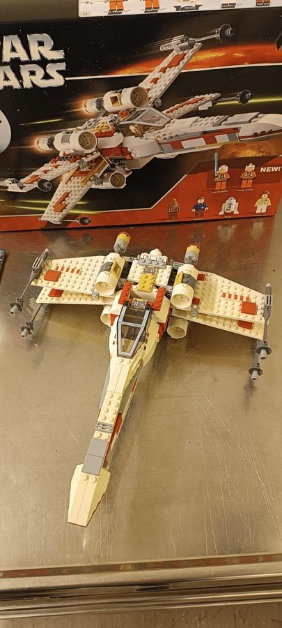 LEGO Star Wars 6212 X-Wing Fighter (2006)