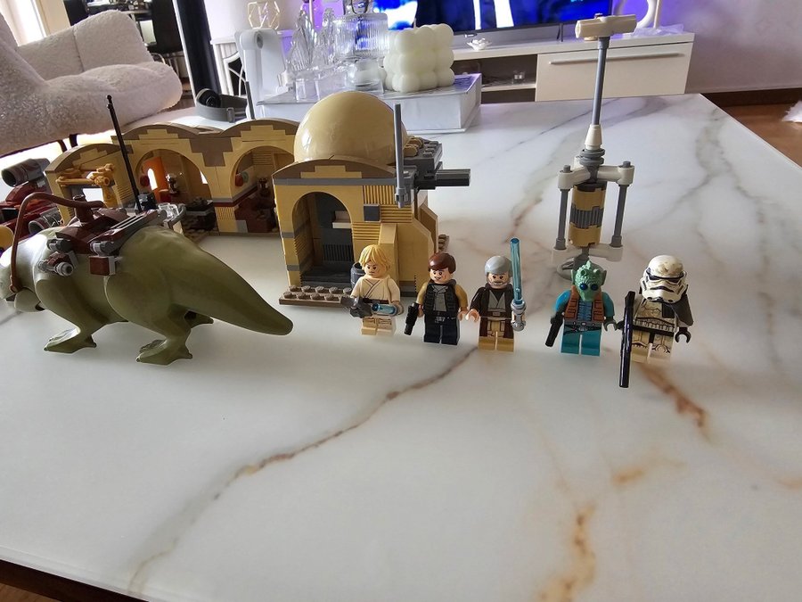 Lego Star Wars 75052 Mos Eisley Cantina