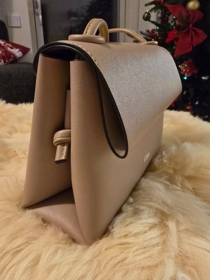 Celeste shoulder bag