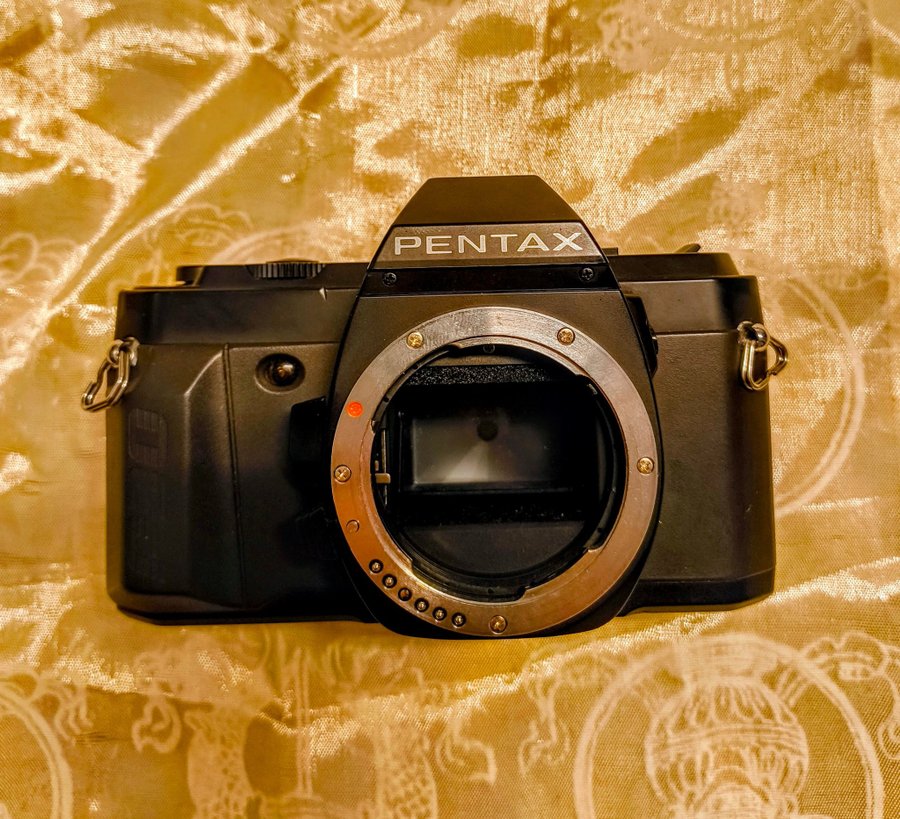 Pentax P30N