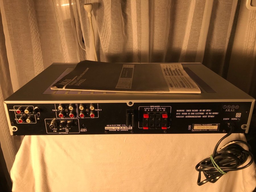 AKAI AMPLIFIER VINTAGE RARITET DIGITAL