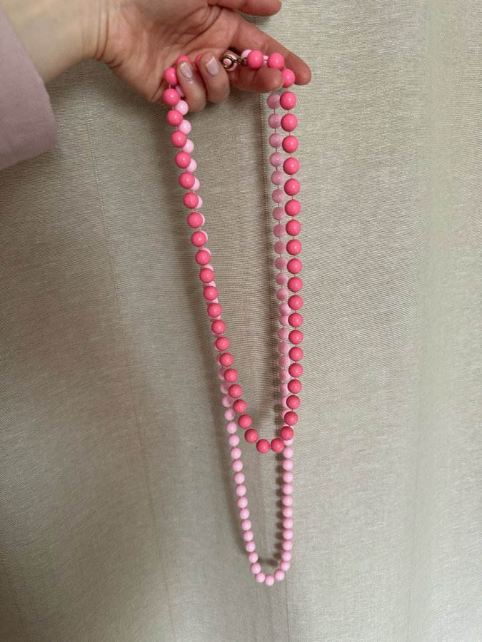 2st vintage rosa pärlhalsband