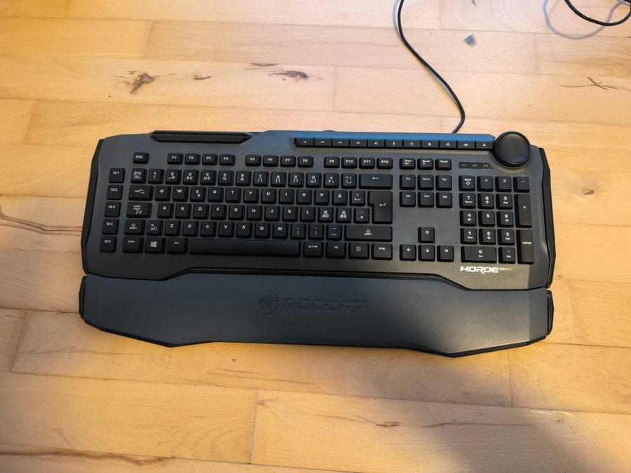 Roccat Horde Aimo Gaming Tastatur