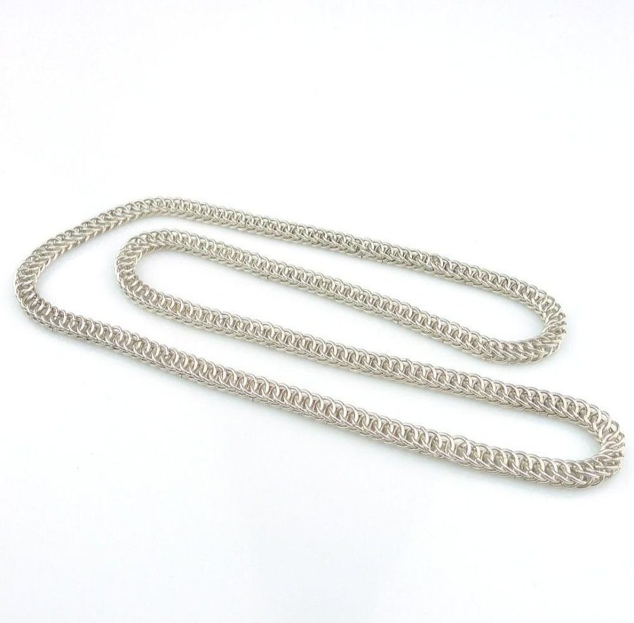 HALSBAND, silver, 68cm, 67,17g, sluten länk, b: 7mm.