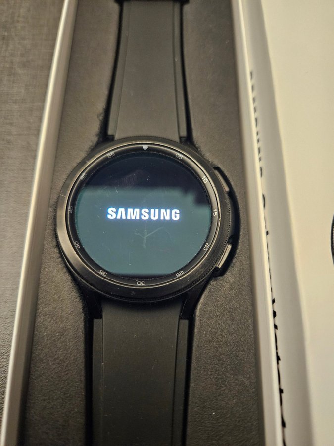 Samsung Galaxy Watch4 Classic LTE