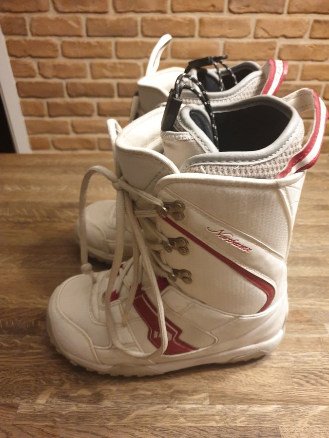 Snowboards boots fr Freedom