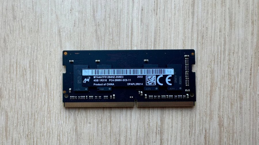 Micron 4GB RAM PC4-2666V-SC0-11 (från iMac 2019)