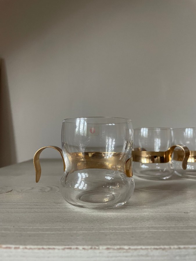 4st Ittala glas med guldhandtag