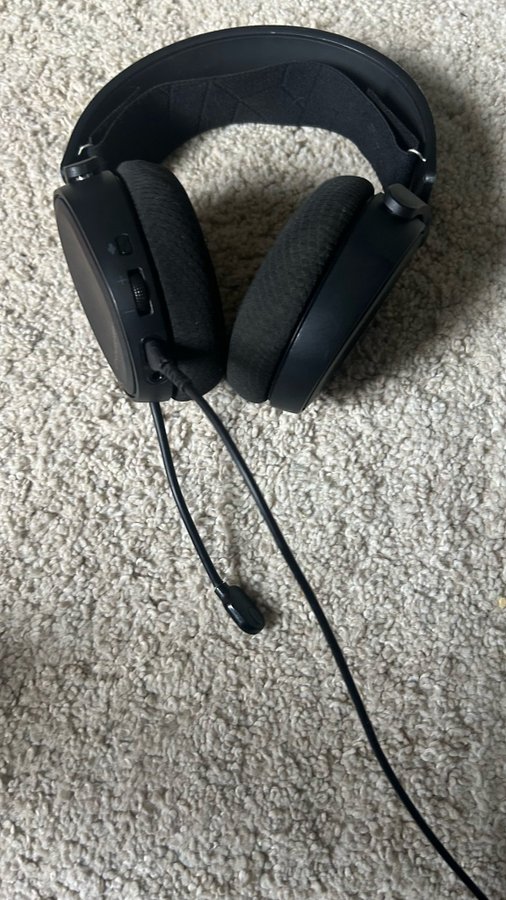 SteelSeries Arctis 3 Bluetooth