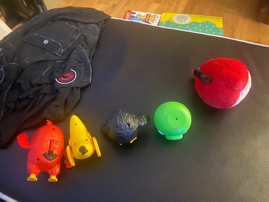 6 Stycken Angry Birds Paket Leksaker o Angry birds kudde är 35cm lång