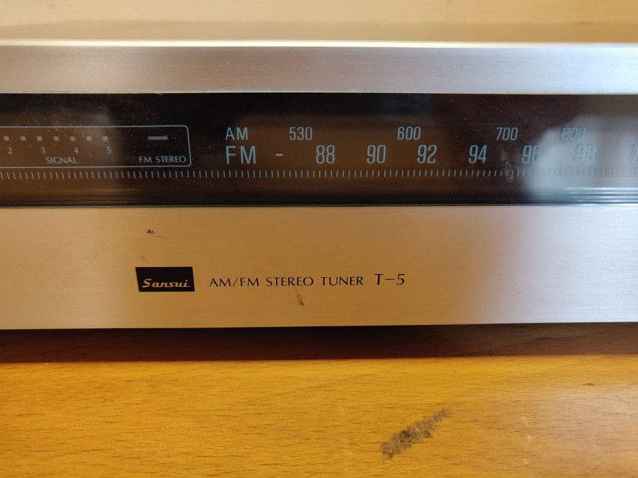 Sansui AM/FM Stereo Tuner T-5