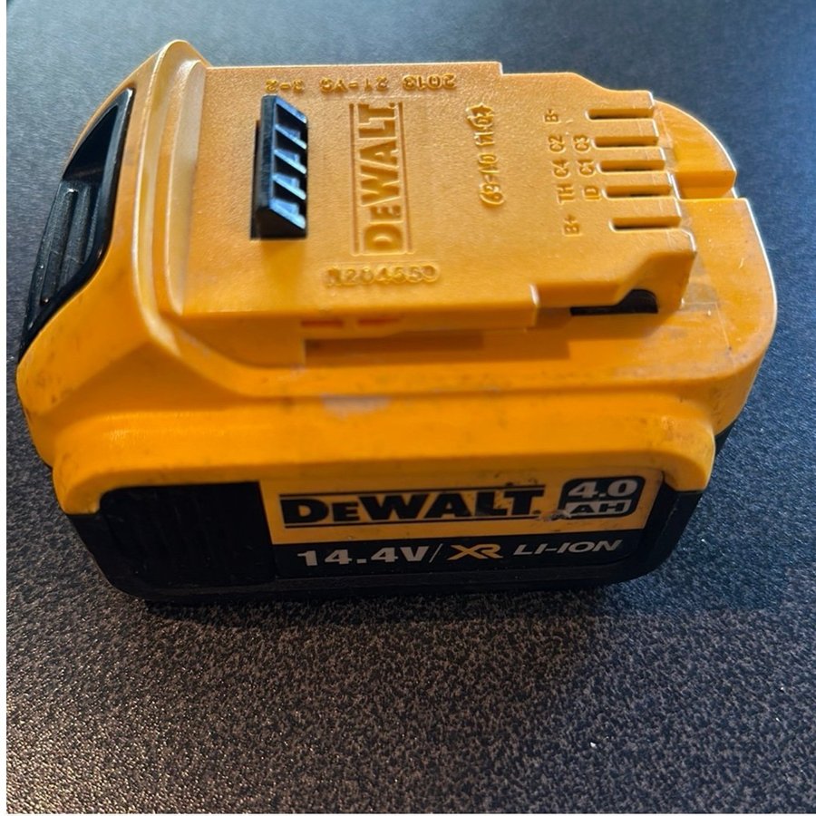 Dewalt 14.4V XR Li-Ion Batteri 4.0 Ah