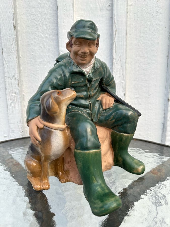 RETRO JIE GANTOFTA figurin staty JÄGARE m HUND AVEVA JARESKOG Vintage -JULKLAPP?