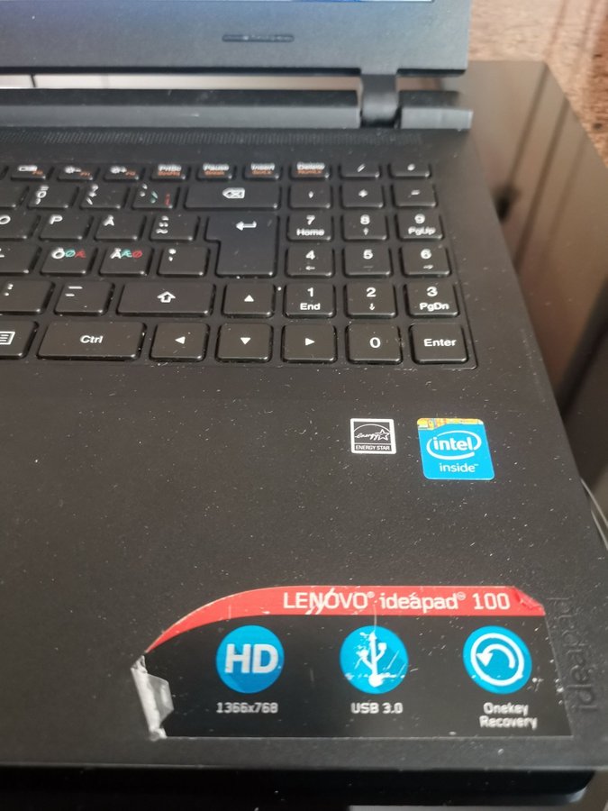 Lenovo ideapad 100