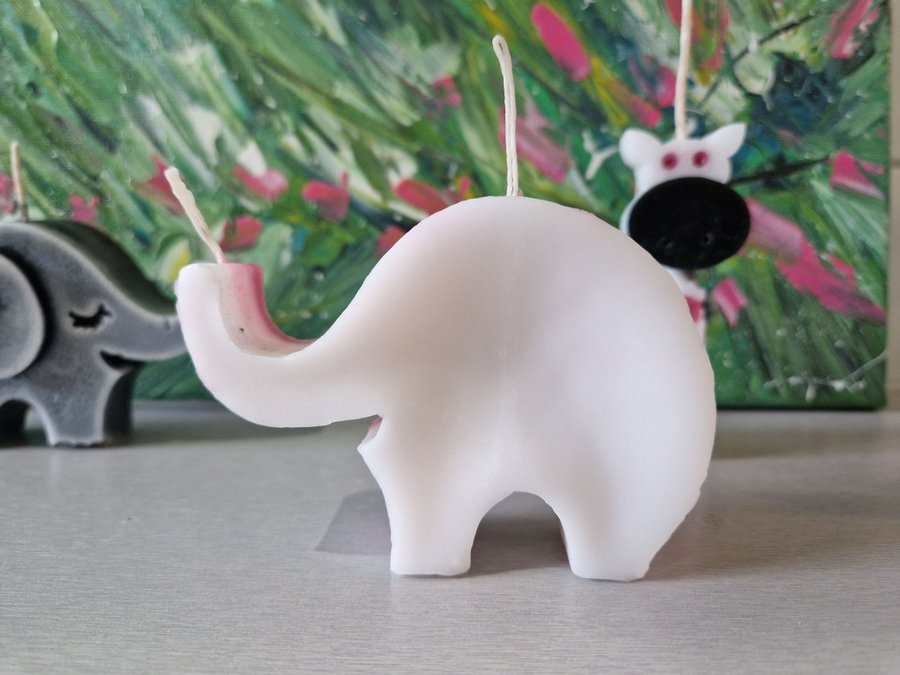 Ljus / Ljus baby elefant / Skulptur / Handgjorda / rosa