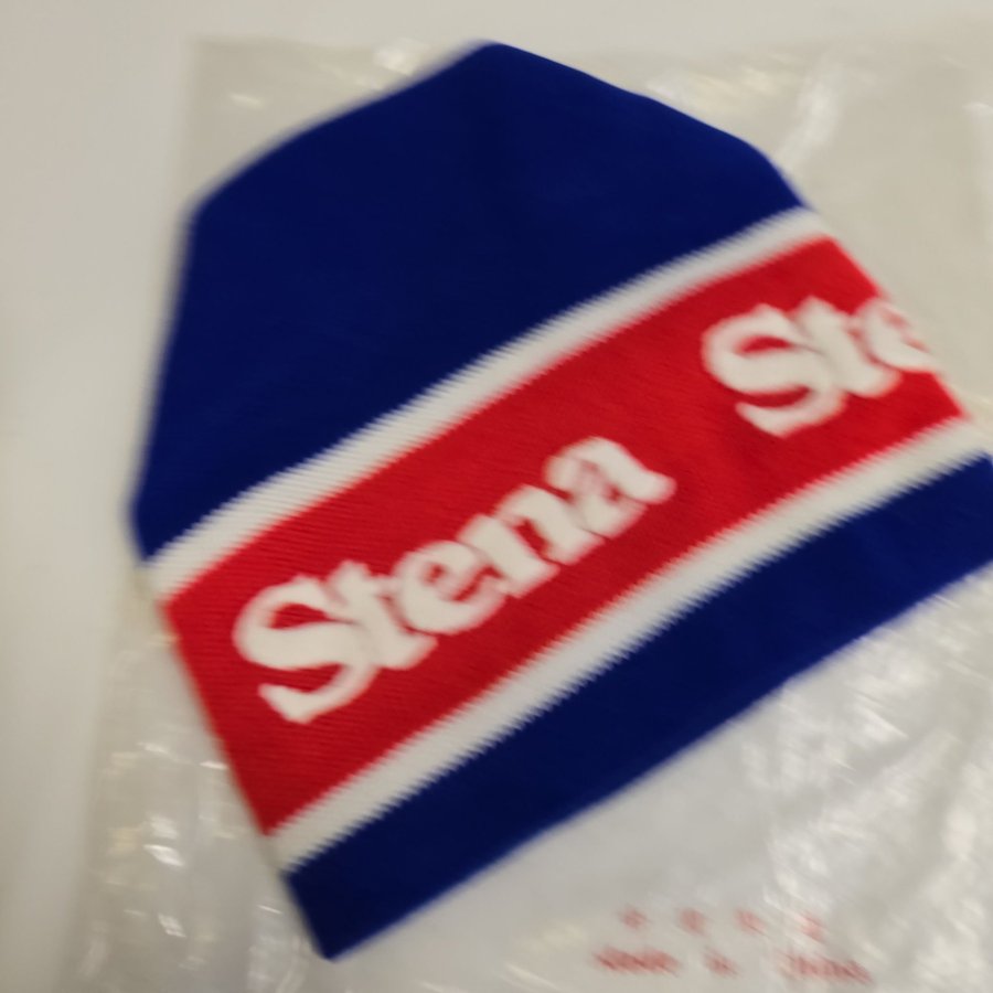 Stena blå mössa