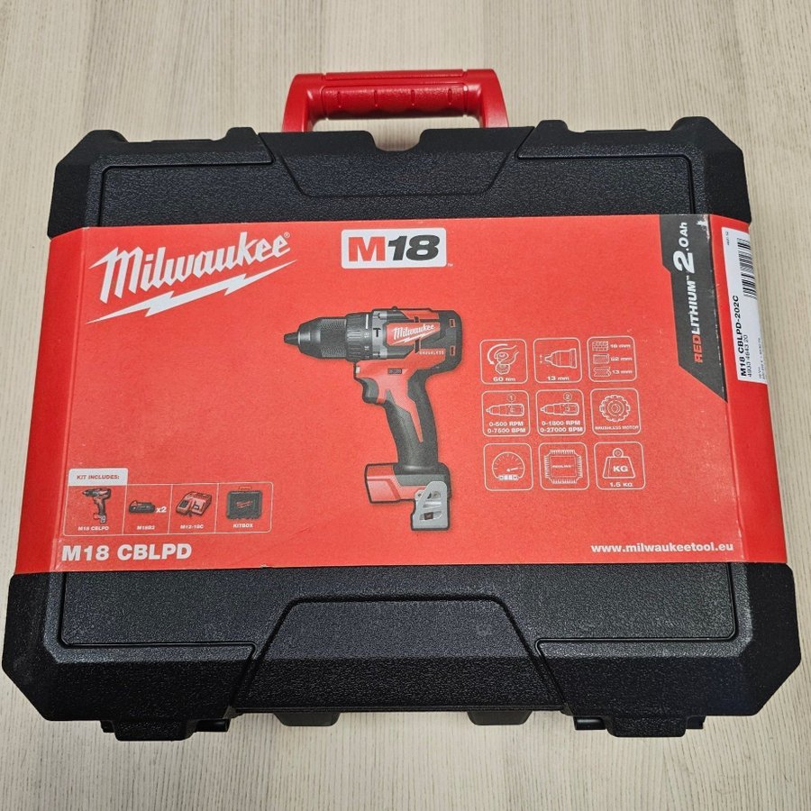 Milwaukee M18 CBLPD Borr-skruvdragare