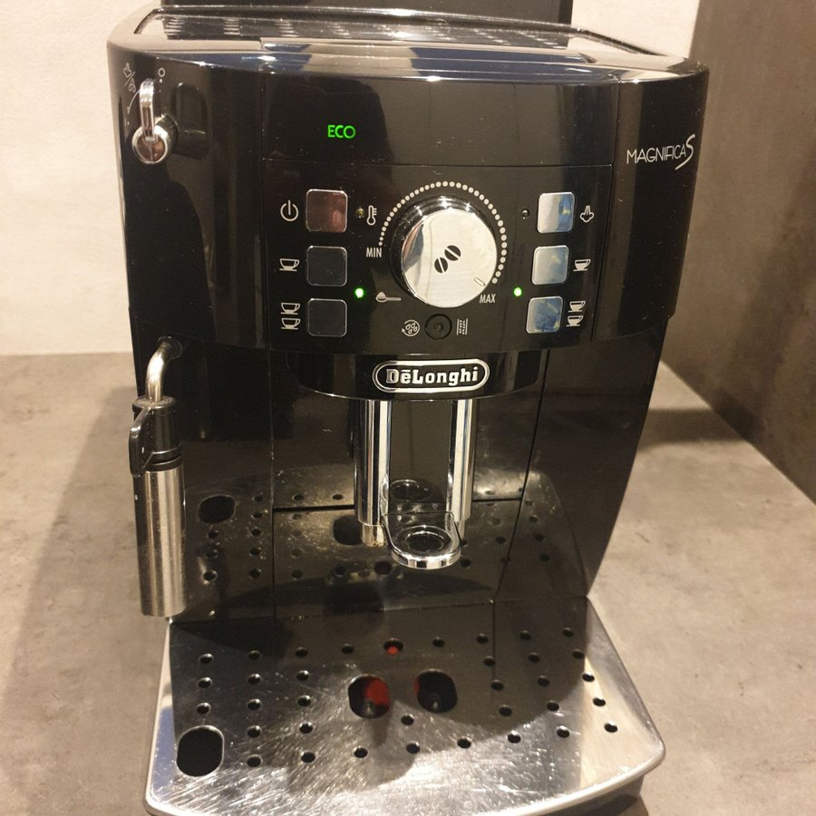 DeLonghi Magnifica S kaffemaskin