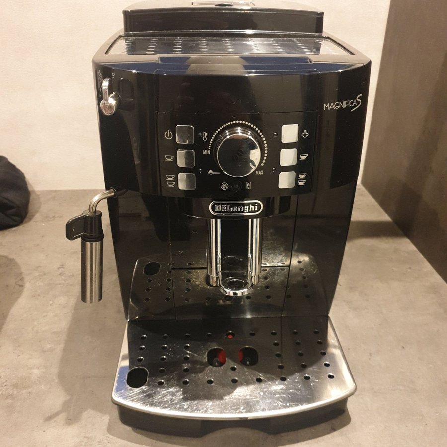 DeLonghi Magnifica S kaffemaskin