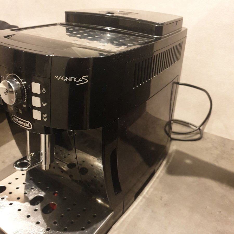 DeLonghi Magnifica S kaffemaskin