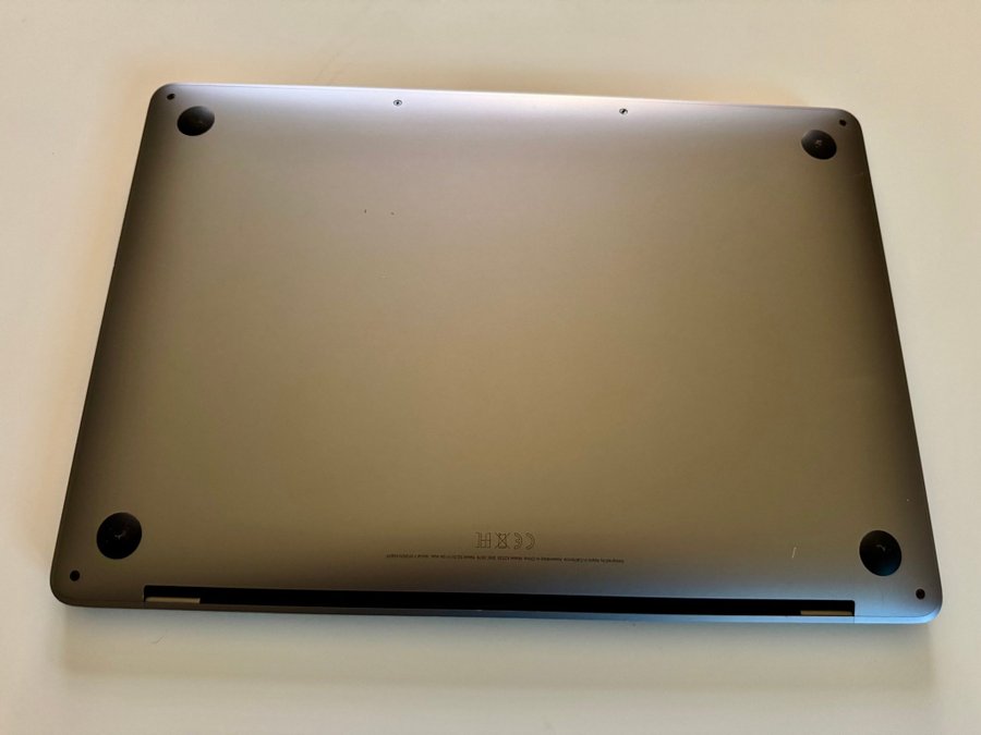 MacBook Pro 13-tums, M1, 2020, 16 GB RAM, 1000GB disk