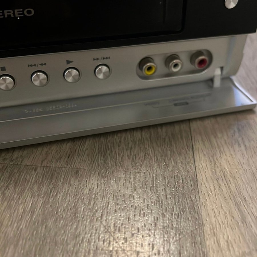 LG V192H DVD/VHS MED HDMI