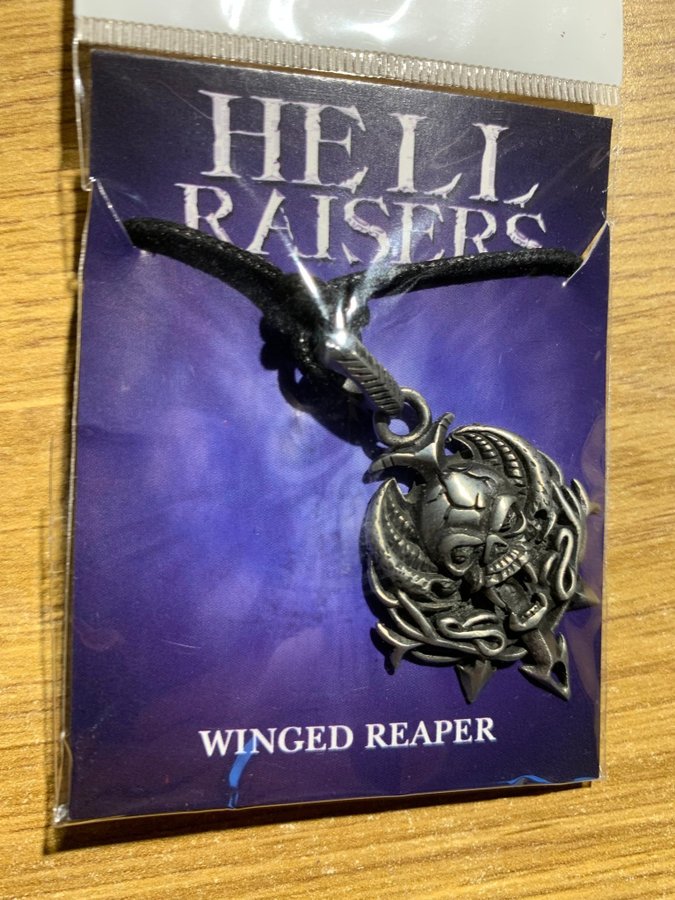 Halsband ”Hell Raisers” Winged Reaper, perfekt till Halloween