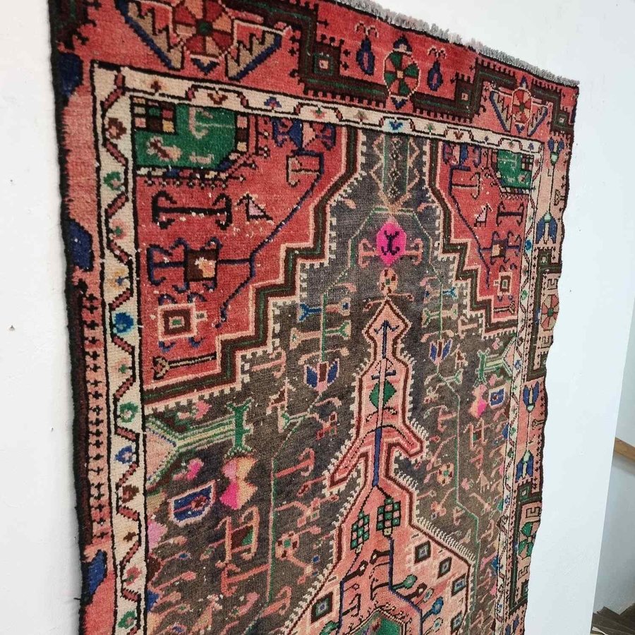 Äkta Vintage matta ca: 223x115 cm - LAGERRENSNING AUKTION