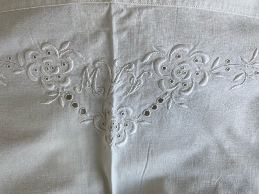 Broderi Hardangersöm Vitbroderi Överlakan Vintage Romantik