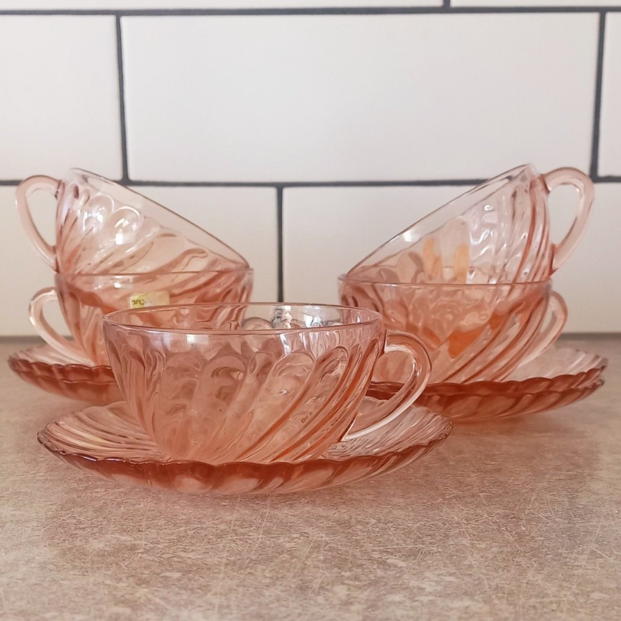 5 Rosa Kaffekoppar Fat Rosaline Arcoroc France Swirl Glas Koppar 70-tal Vintage