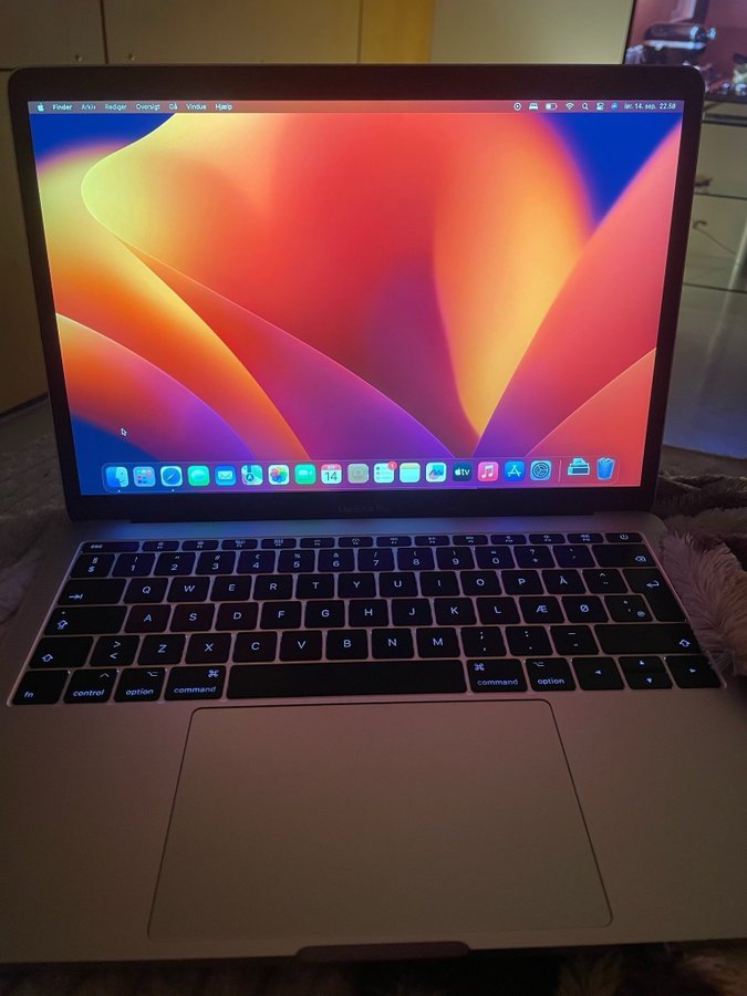 MacBook Pro 13-inch 2017